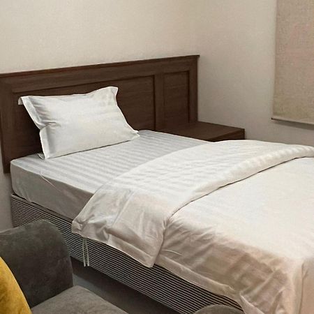 ريزا الفندقية Reeza Suites Al-Khobar Eksteriør bilde